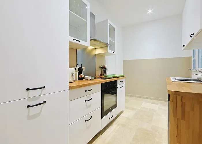 Chez Anne- élégance Et Confort Apartamento *